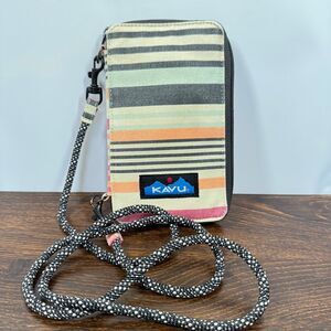 Kavu Women’s crossbody go time purse/ wallet